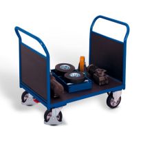 Double-end trolley with screen printing plate